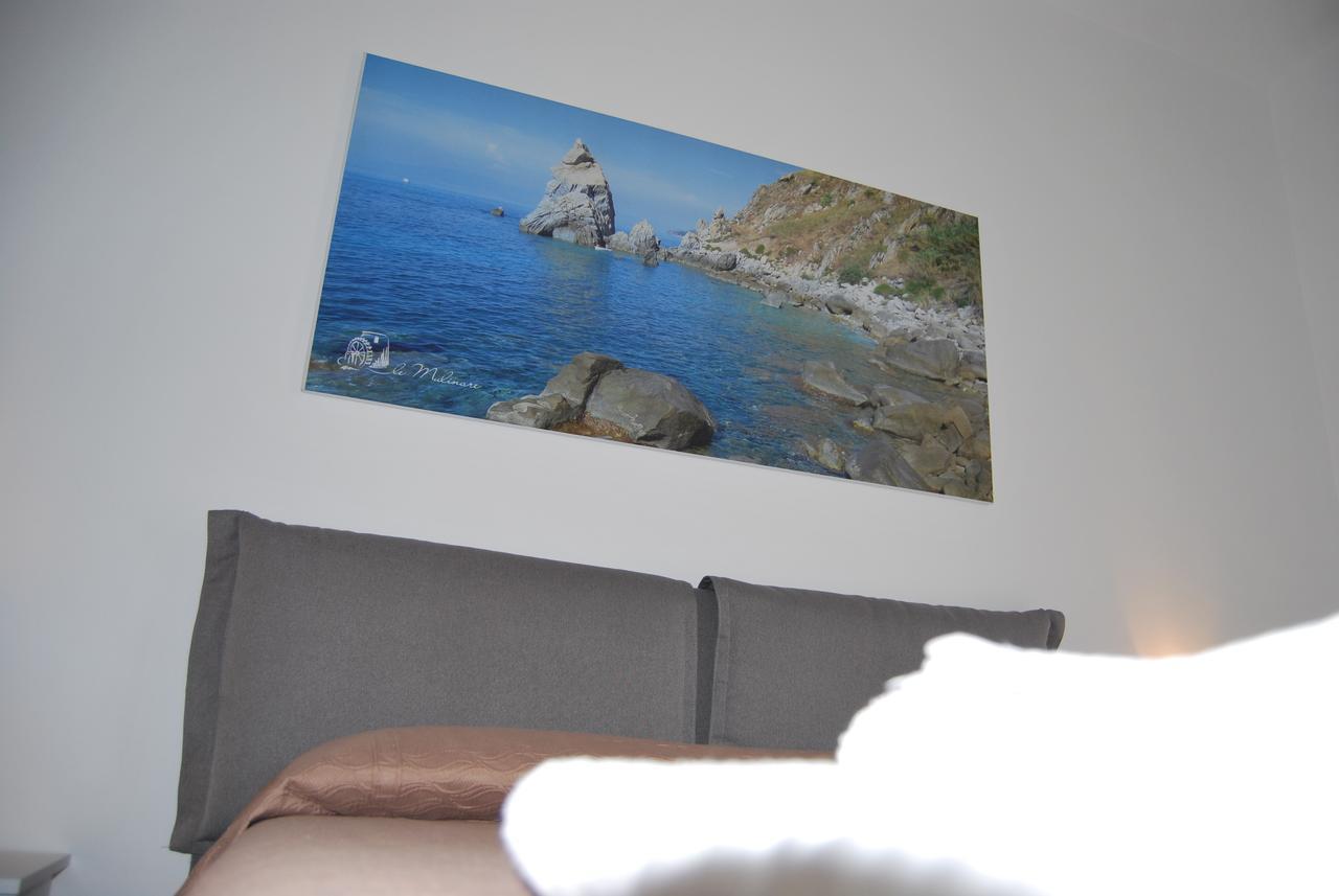 Le Mulinare - Bed & Breakfast ドラーピア エクステリア 写真